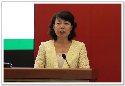 江苏省盐城市供销合作社主任施建霞去年以来,盐城市供销合作社认真